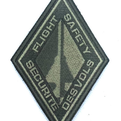 Flight safety brodé